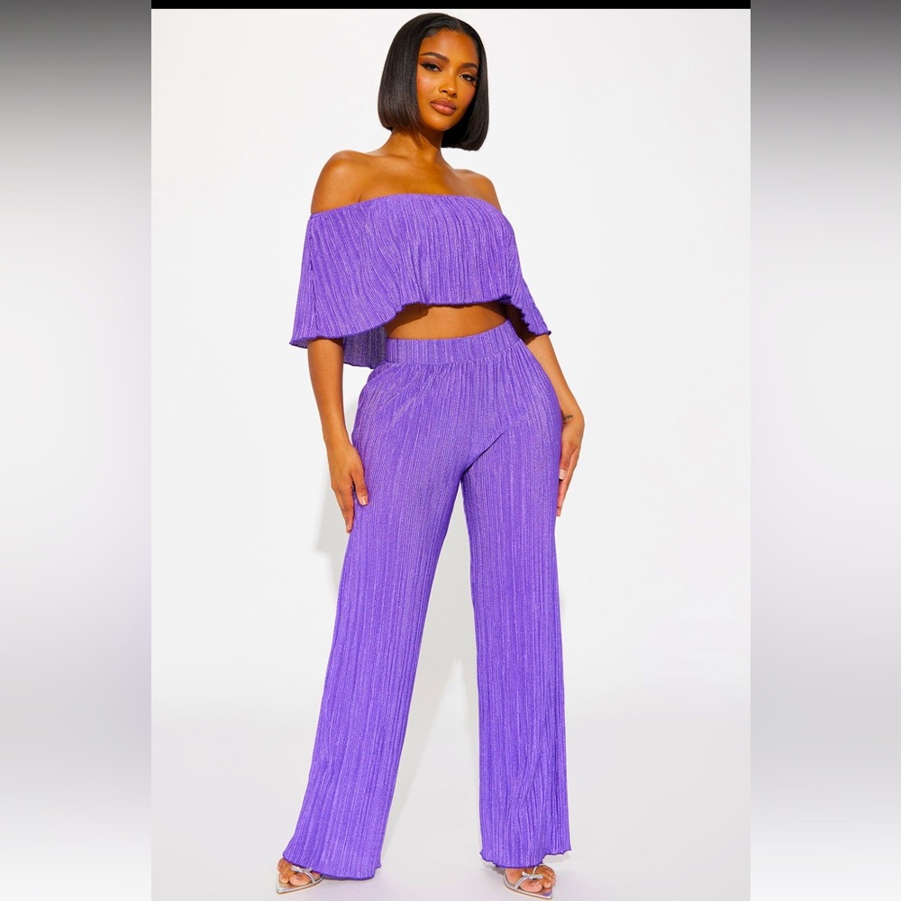 Brand new Women’s Coed two piece set Fashion Nova